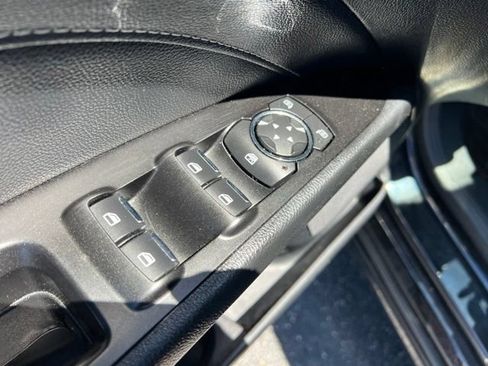 Used 2020 Ford Fusion Titanium AWD/4WD image 31