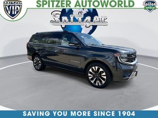 Used 2025 Ford Expedition Max Platinum w/ Driver's Package AWD/4WD video 2