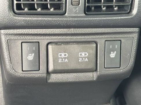 Used 2019 Subaru Outback 3.6R Limited w/ Popular Package #2 AWD/4WD image 23