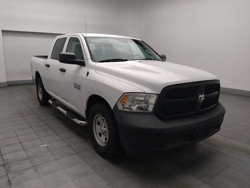 Used 2018 RAM 1500 Tradesman w/ Popular Equipment Group RWD image 13