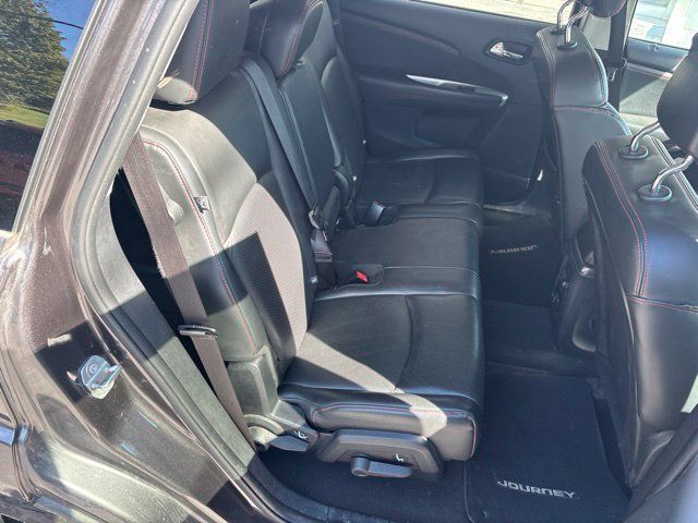 Used 2017 Dodge Journey GT w/ Driver Convenience Group AWD/4WD image 6