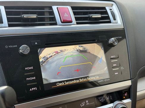 Used 2017 Subaru Outback 2.5i Premium image 14