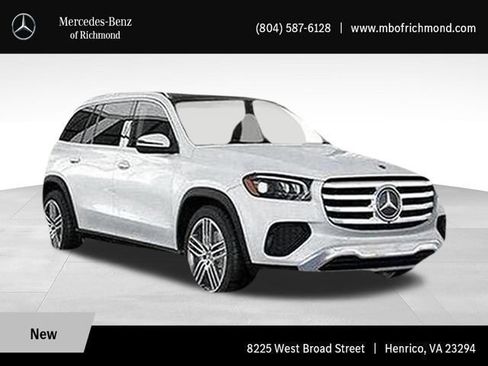 Certified 2026 Mercedes-Benz GLS 450 4MATIC image 10