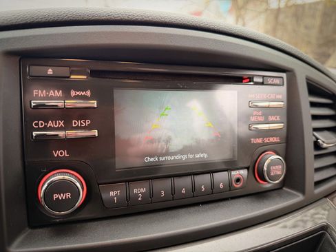 Used 2013 Nissan Quest SL image 15