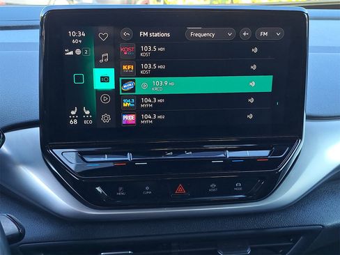 Certified 2022 Volkswagen ID.4 Pro image 20