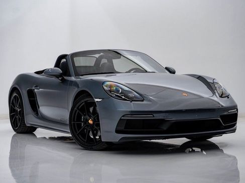Certified 2025 Porsche 718 Boxster GTS image 8