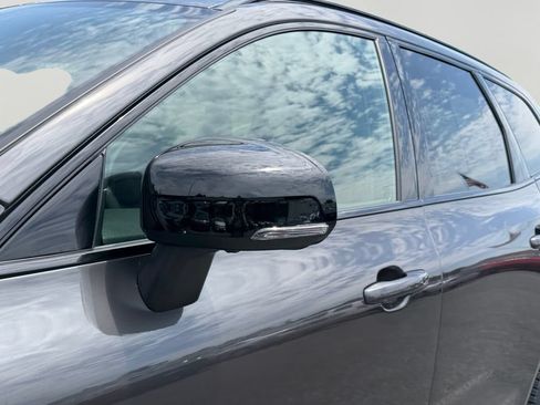 Certified 2024 Volvo XC60 B5 Plus w/ Protection Package Premier AWD/4WD image 28