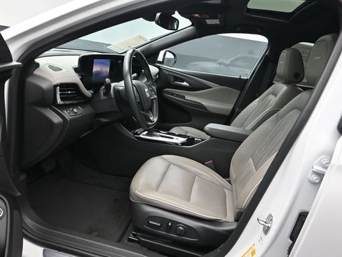 Used 2024 Buick Envista Avenir FWD image 10