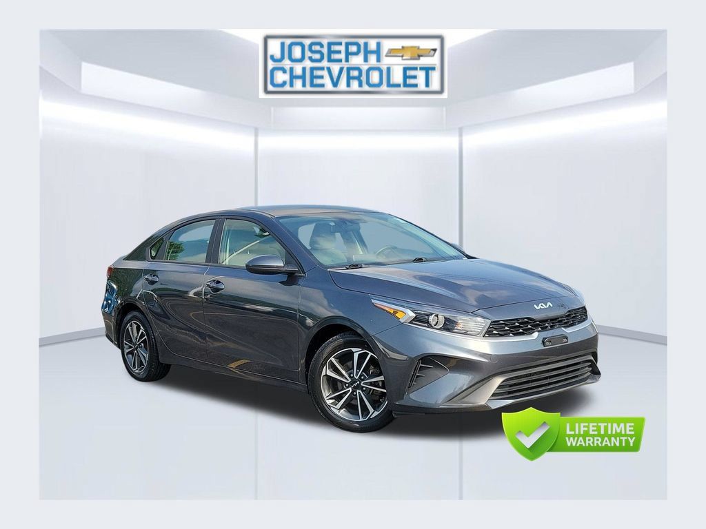 Used 2023 Kia Forte LXS FWD 360° Tour