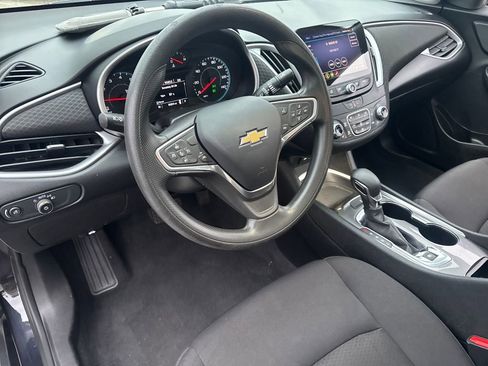 Used 2023 Chevrolet Malibu LT image 18