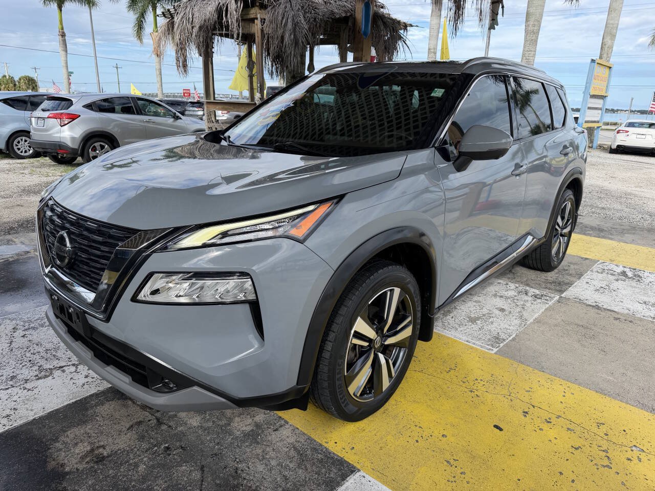 Used 2021 Nissan Rogue SL FWD image 1