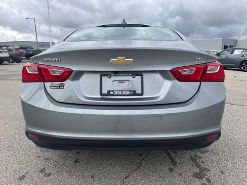 Used 2024 Chevrolet Malibu LT image 4