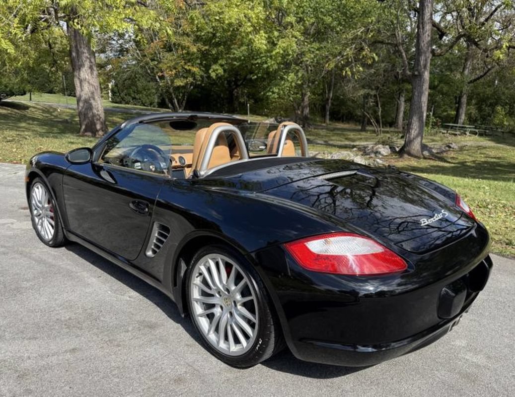 Used 2005 Porsche Boxster S RWD image 9