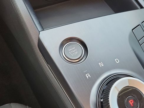 New 2026 Kia Sportage LX FWD image 33