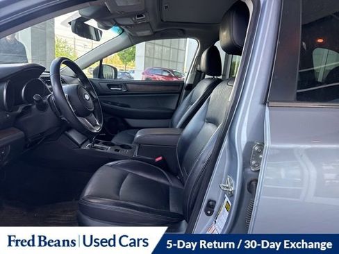 Used 2018 Subaru Outback 2.5i Limited AWD/4WD image 13
