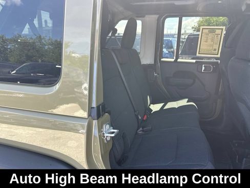 Used 2025 Jeep Wrangler Unlimited Sport AWD/4WD image 28
