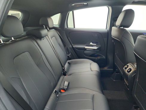 New 2026 Mercedes-Benz GLA 250 image 21
