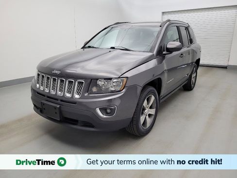 Used 2016 Jeep Compass High Altitude image 1