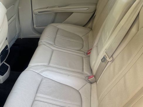 Used 2013 Lincoln MKZ FWD image 13