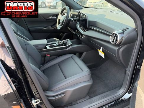 New 2027 Chevrolet Equinox LT w/ Convenience Package II AWD/4WD image 21