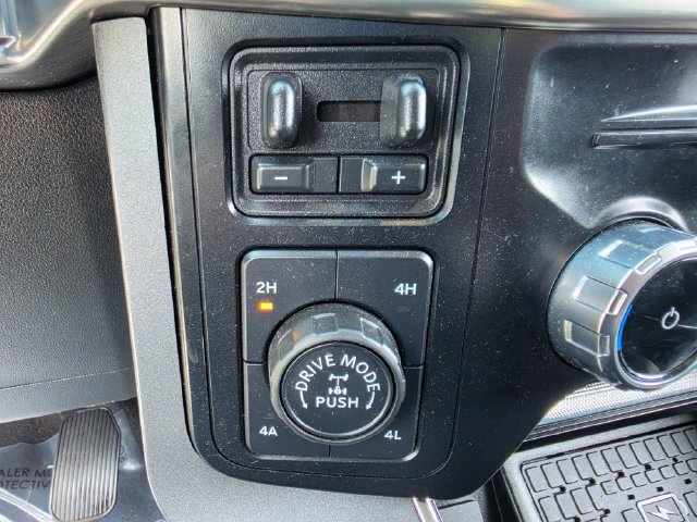 Used 2023 Ford F150 Lariat w/ Equipment Group 502A High AWD/4WD image 29
