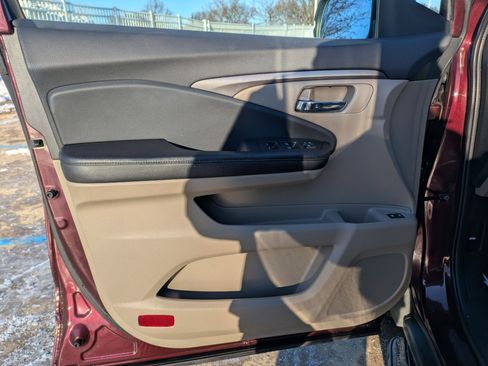 Used 2016 Honda Pilot EX-L image 11