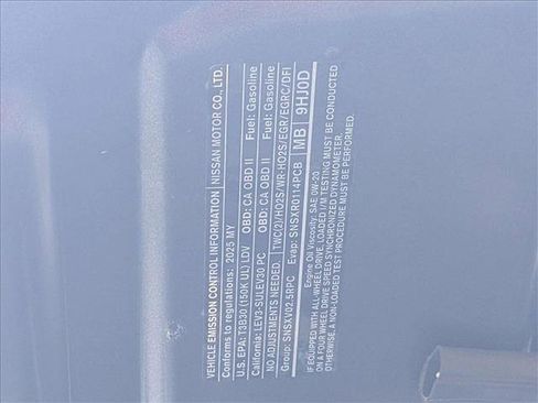 Used 2025 Nissan Altima 2.5 SV image 25