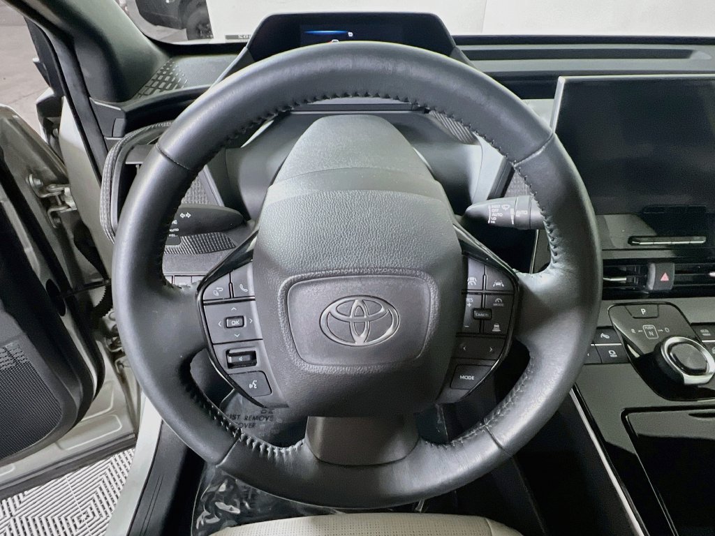 Certified 2023 Toyota bZ4X AWD image 10