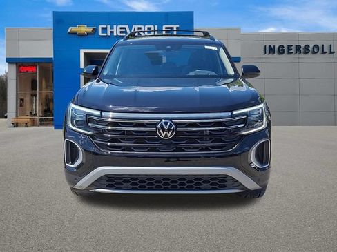 Used 2024 Volkswagen Atlas Peak Edition SEL AWD/4WD image 23