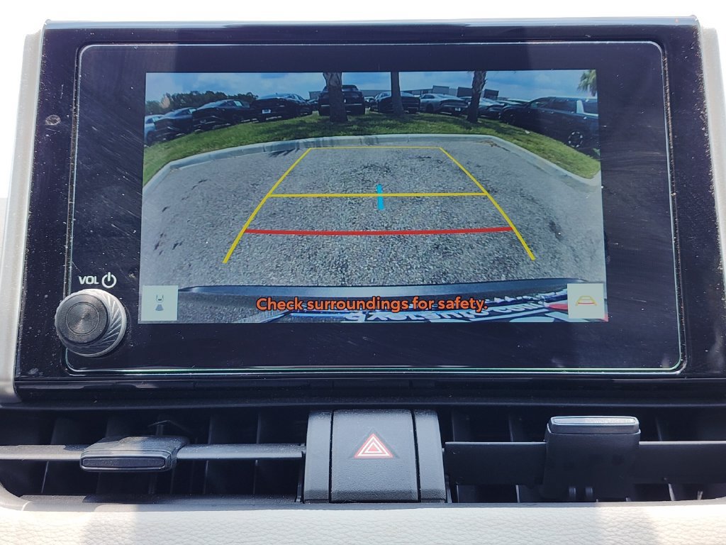 Used 2025 Toyota RAV4 XLE w/ Convenience Package FWD image 24
