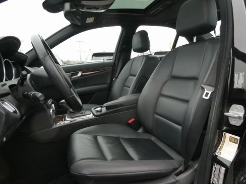 Used 2012 Mercedes-Benz C 300 4MATIC Sedan image 29