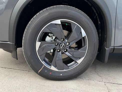 New 2026 Nissan Rogue SV image 24