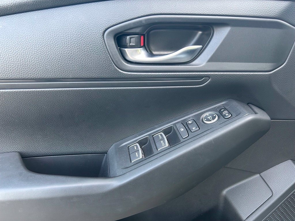 Used 2023 Honda Accord LX image 16
