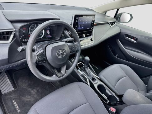 Used 2020 Toyota Corolla LE w/ Carpet Mat Package (TMS) FWD image 7