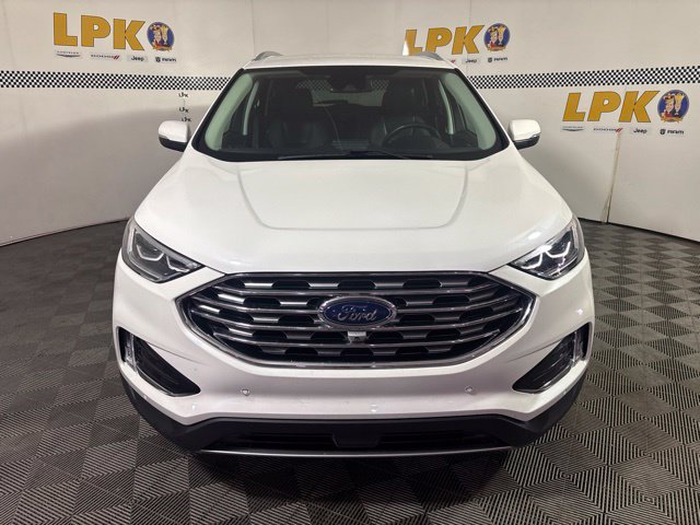 Used 2022 Ford Edge Titanium w/ Equipment Group 301A AWD/4WD image 8