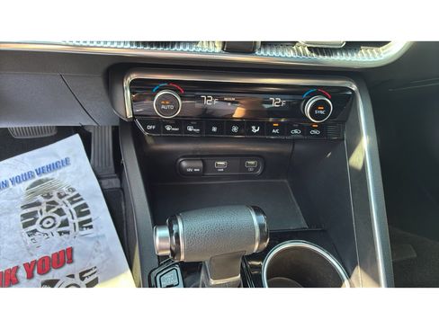 Used 2023 Kia K5 GT FWD image 15