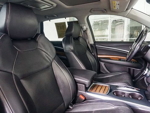 Used 2019 Acura MDX FWD w/ Tech & Entertainment image 14