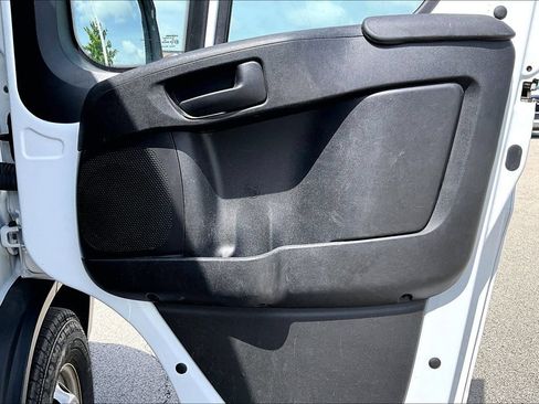 Used 2023 RAM ProMaster 2500 FWD image 23