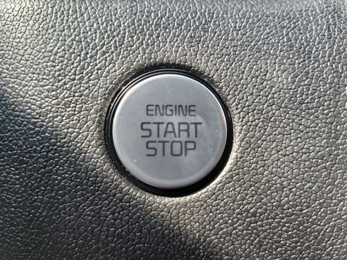 Used 2022 Kia Sorento SX AWD/4WD image 31