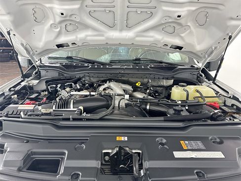 Used 2022 Ford F350 Lariat w/ Lariat Ultimate Package image 31