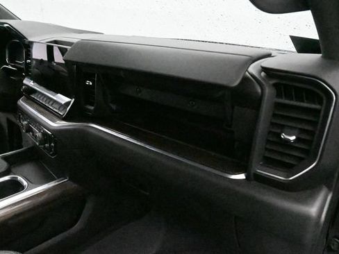 Used 2023 Chevrolet Silverado 1500 RST AWD/4WD image 28