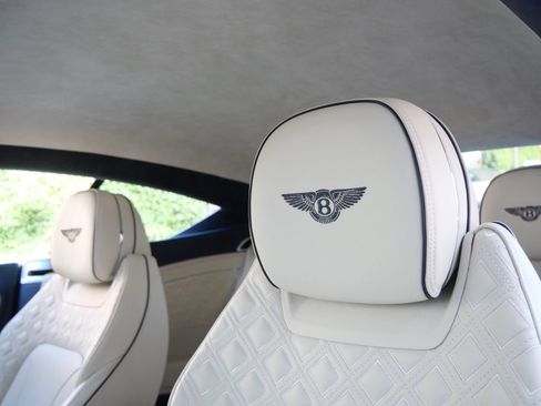 Used 2022 Bentley Continental GT AWD/4WD image 19