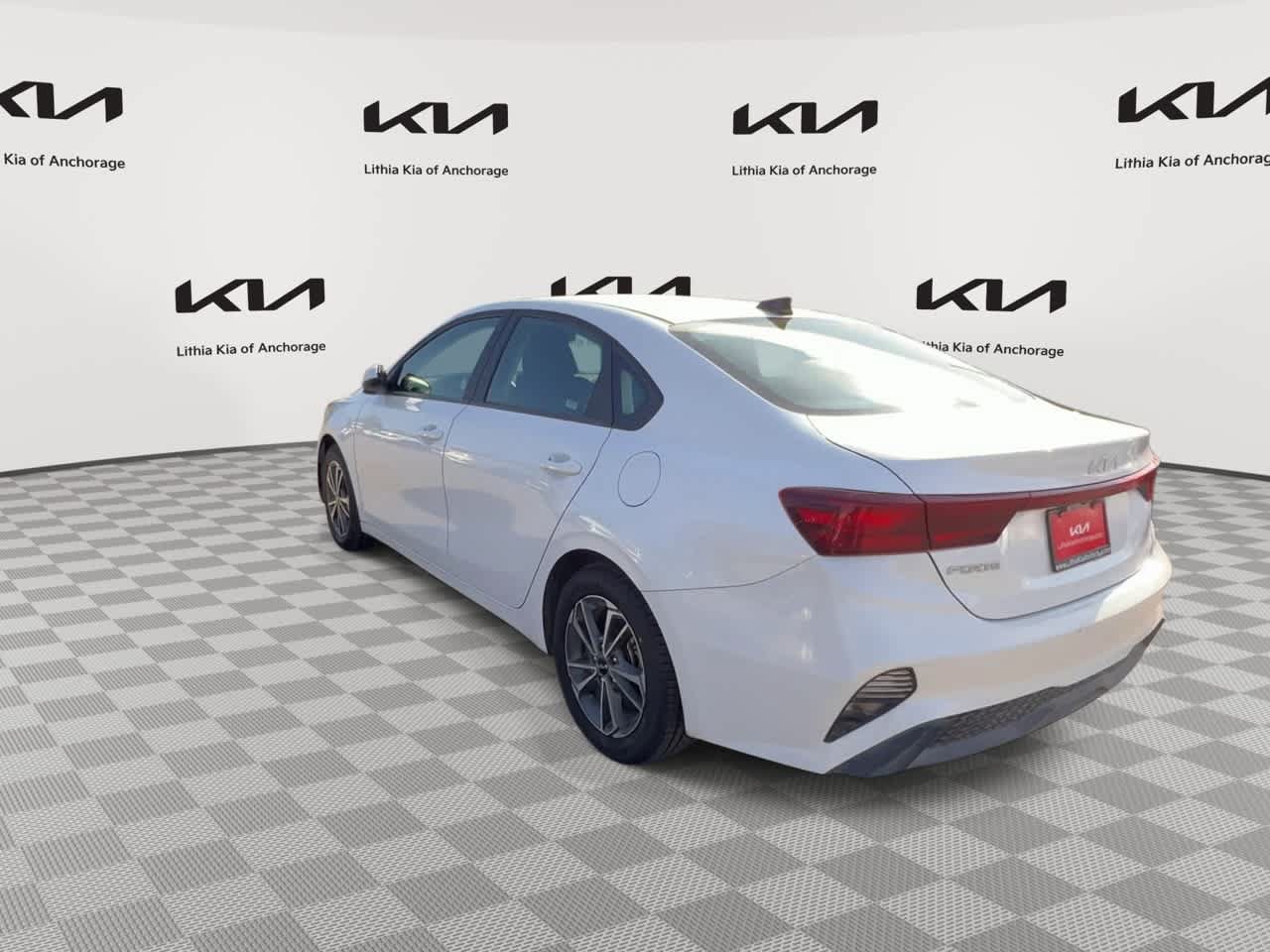 Certified 2024 Kia Forte LXS FWD image 6