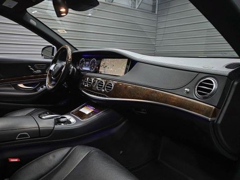 Used 2015 Mercedes-Benz S 550 4MATIC Sedan image 13