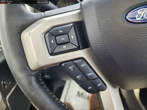 Used 2019 Ford F150 Lariat w/ Equipment Group 502A Luxury AWD/4WD image 40