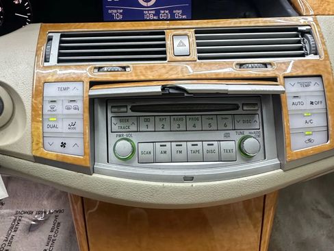 Used 2006 Toyota Avalon XLS image 15