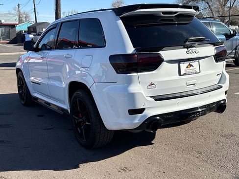 Used 2020 Jeep Grand Cherokee SRT image 5