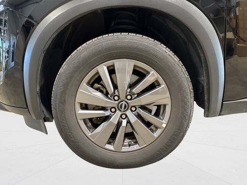 Used 2025 Nissan Pathfinder SV AWD/4WD image 46