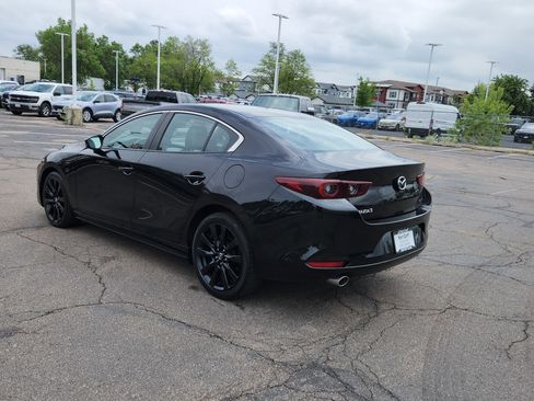 Used 2024 MAZDA MAZDA3 s FWD image 9