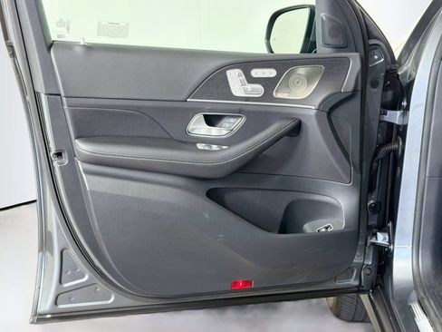 Used 2025 Mercedes-Benz GLE 450 4MATIC image 21